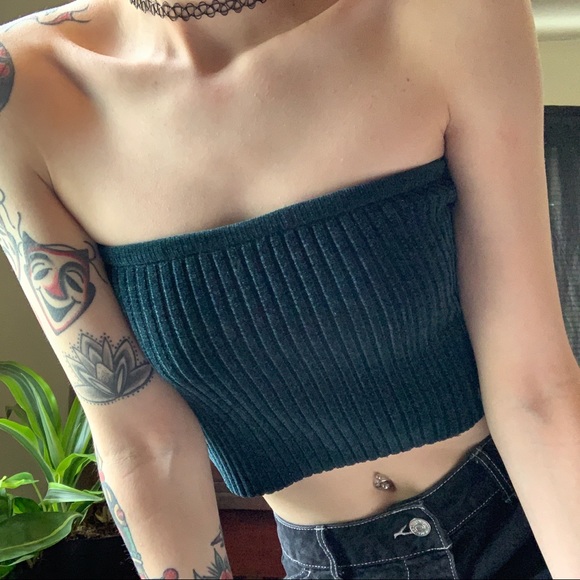 FOREST GREEN RIBBED SWEATER CROPPED TOP - Picture 2 of 2